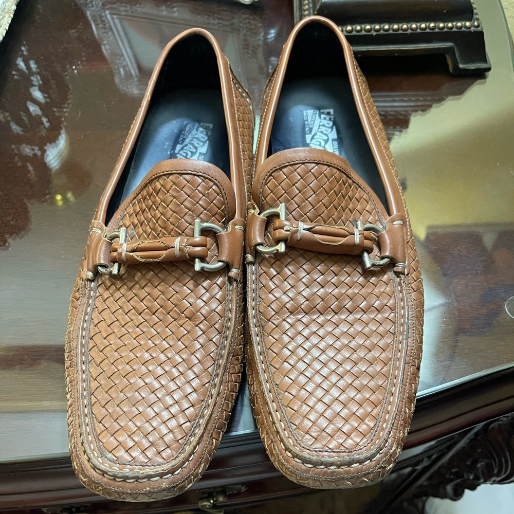 Salvatore Ferragamo men shoes excellent condition